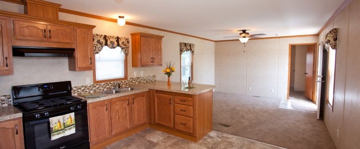 Mobile-Home-Kitchen-Family-725-2