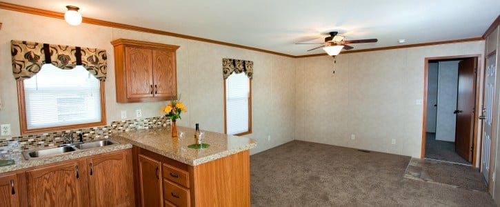 Mobile-Home-Kitchen-Family-725